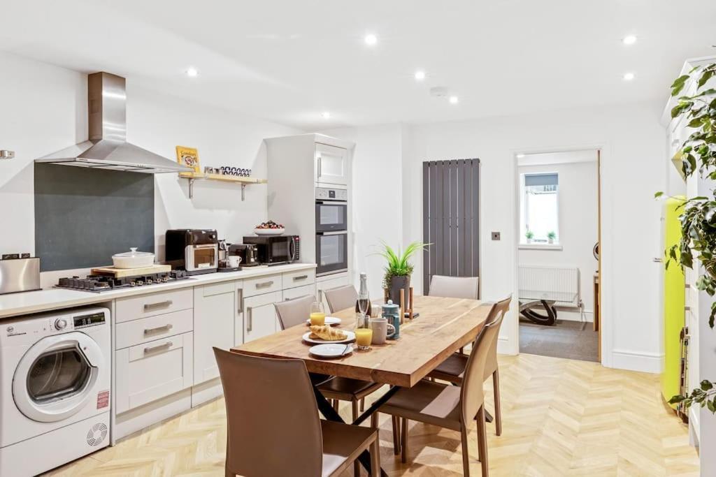 Luxurious 3 Bedroom Apartment In Park Estate Nottingham Exterior foto