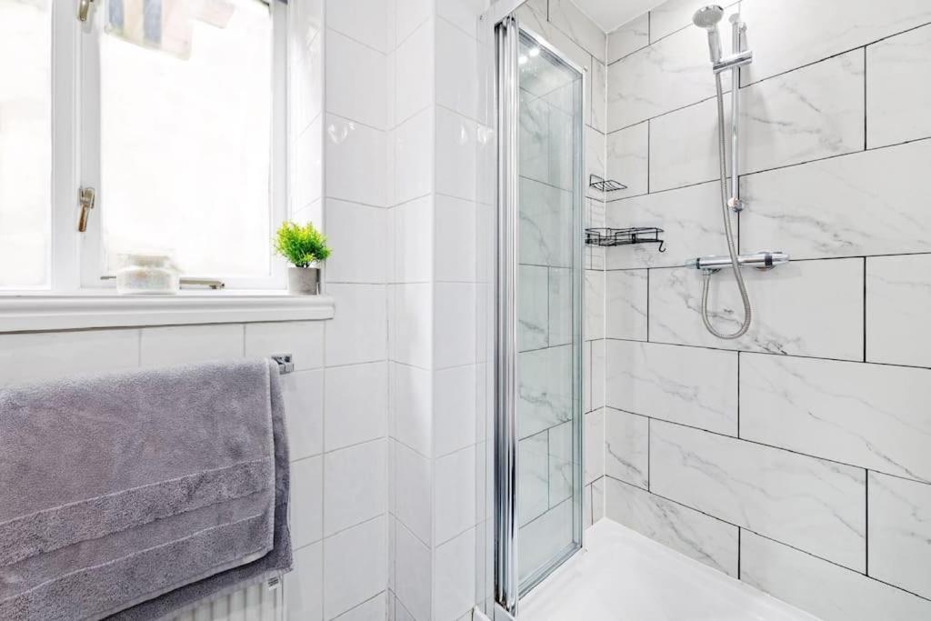 Luxurious 3 Bedroom Apartment In Park Estate Nottingham Exterior foto